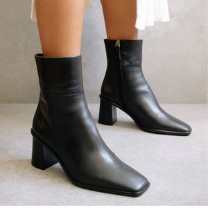 Alohas West Total Black Square Toe Boot